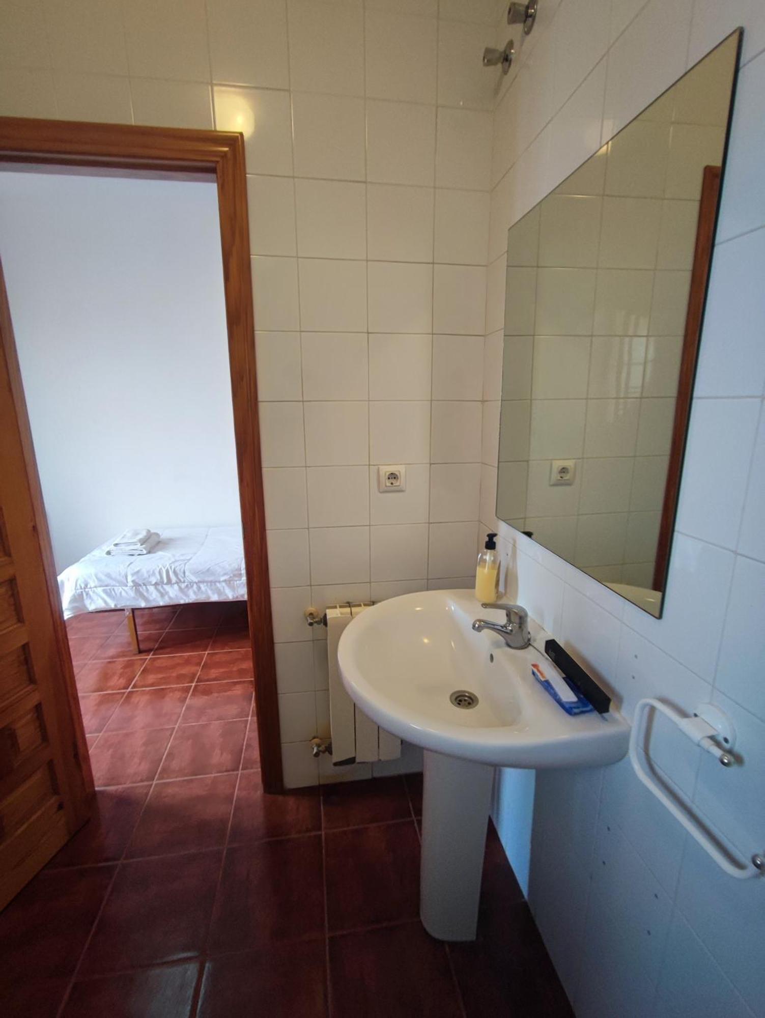 H Helechosa Hotel Bilik gambar