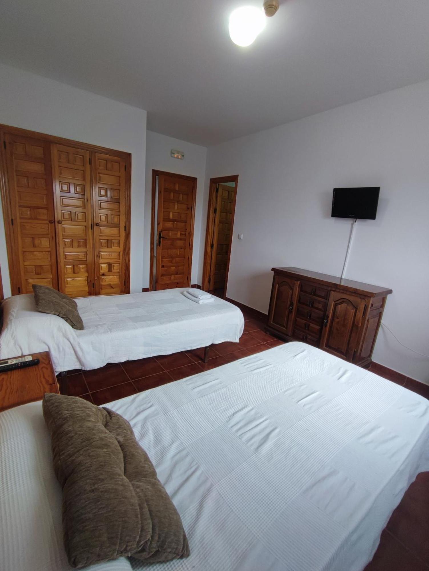 H Helechosa Hotel Bilik gambar