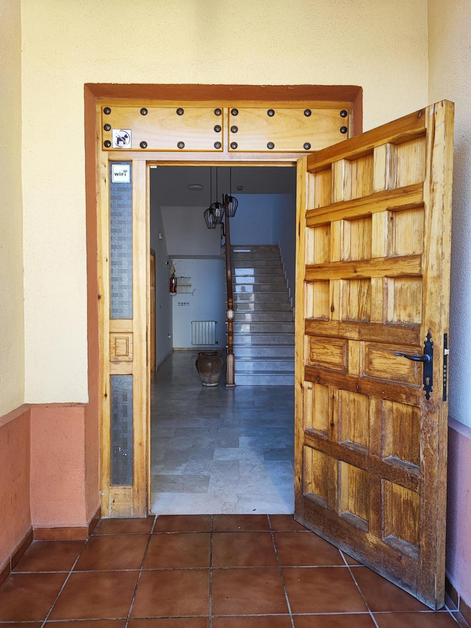 H Helechosa Hotel Luaran gambar